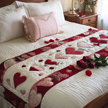 Romantic Hearts Quilted Bed Runner NCU0PT10817