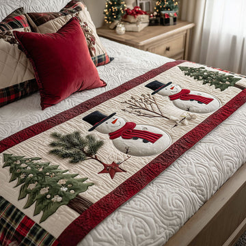 Spark of Noel Quilted Bed Runner NCU0PT9100
