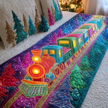 Santa Track Line Quilted Bed Runner NCU0TD1235